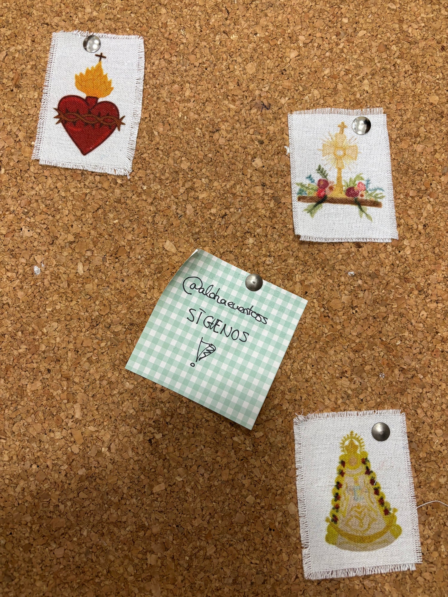 Acuarela en lino Corazón de Jesús